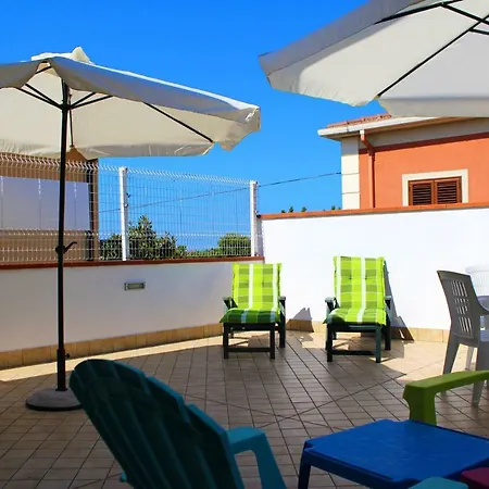 Athena Mare Bed & Breakfast *